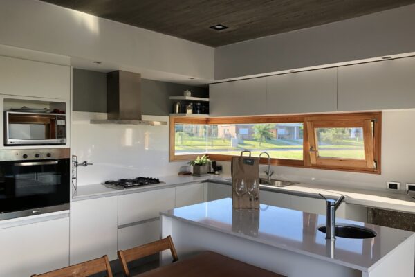 DatFkbmnRCyyHuezwN7Fhg